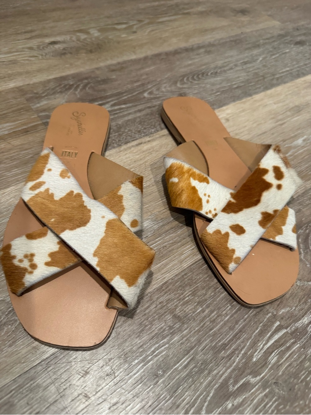 SEYCHELLES Revolve Total Relaxation Sandals Cow Hide Pony Hair Sandals - Picture 6 of 7
